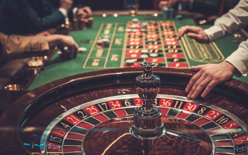 What Everyone Should Find Out Regarding Gambling Tips